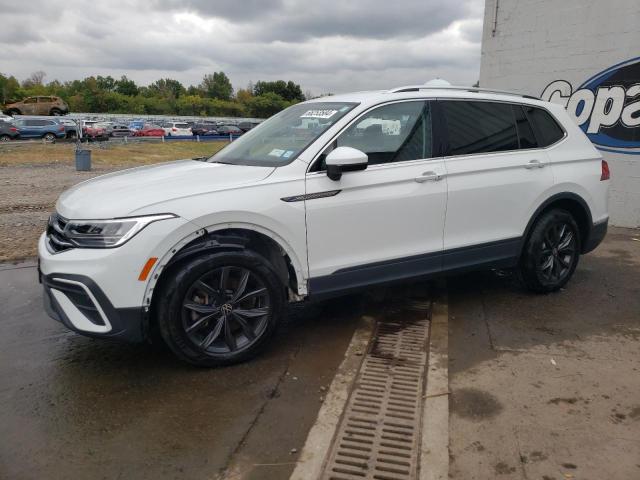  Salvage Volkswagen Tiguan