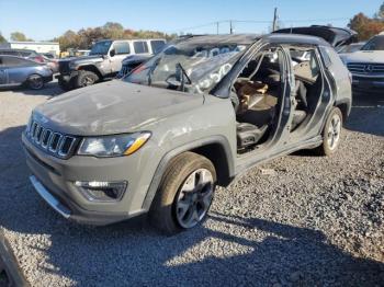  Salvage Jeep Compass