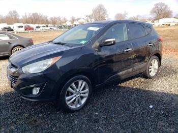  Salvage Hyundai TUCSON