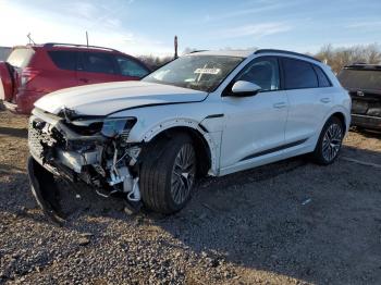  Salvage Audi Q8