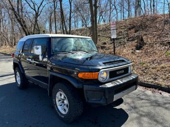  Salvage Toyota FJ Cruiser