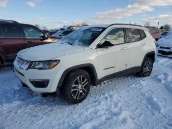  Salvage Jeep Compass