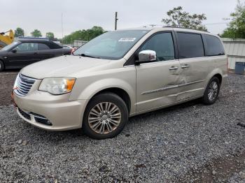  Salvage Chrysler Minivan