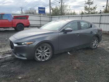  Salvage Mazda 3