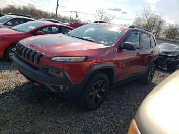  Salvage Jeep Cherokee