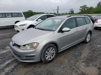  Salvage Volkswagen Golf
