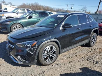  Salvage Mercedes-Benz GLA