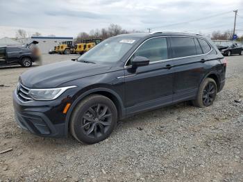  Salvage Volkswagen Tiguan