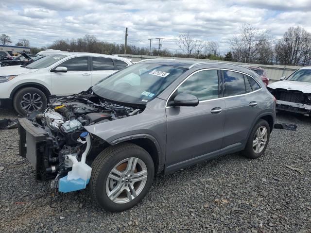  Salvage Mercedes-Benz GLA