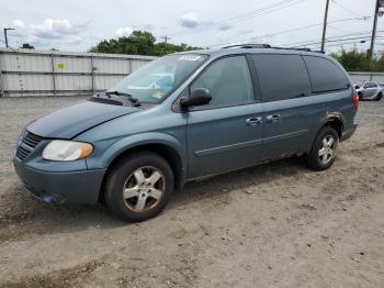  Salvage Dodge Caravan