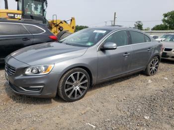  Salvage Volvo S60