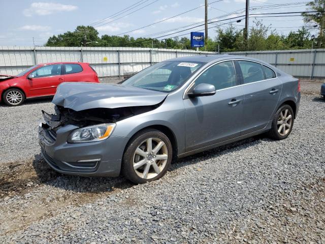  Salvage Volvo S60