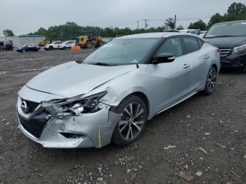  Salvage Nissan Maxima