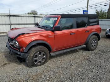  Salvage Ford Bronco