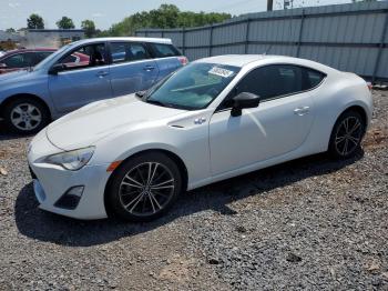  Salvage Toyota Scion