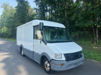  Salvage Isuzu Npr