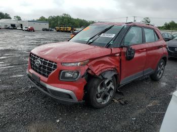  Salvage Hyundai VENUE