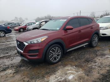  Salvage Hyundai TUCSON