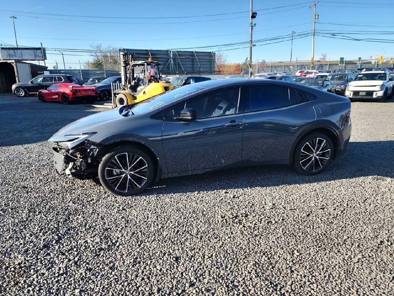 Toyota Prius Le Image 1