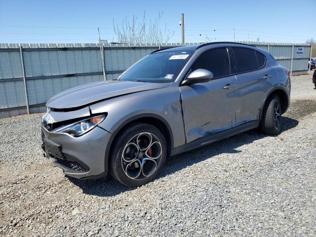  Salvage Alfa Romeo Stelvio