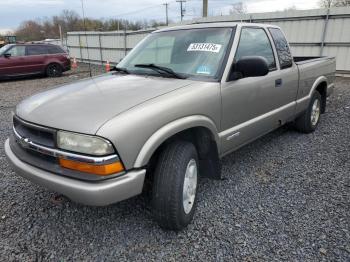  Salvage Chevrolet S-10