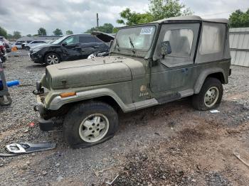  Salvage Jeep Wrangler
