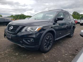  Salvage Nissan Pathfinder