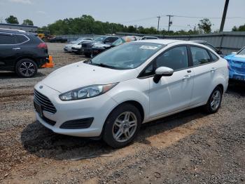  Salvage Ford Fiesta