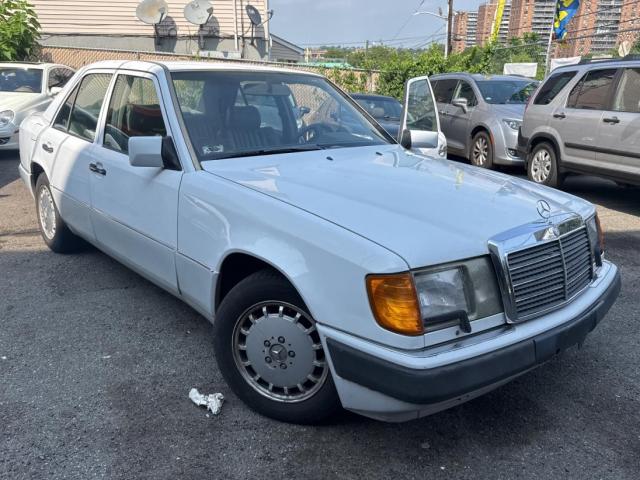  Salvage Mercedes-Benz 300-Class