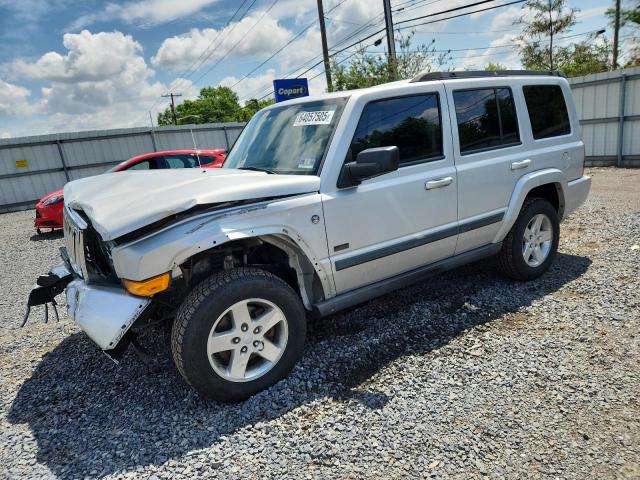  Salvage Jeep Commander