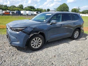 Salvage Toyota Grand High