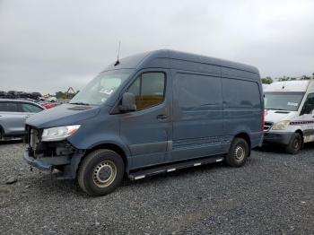  Salvage Mercedes-Benz Sprinter
