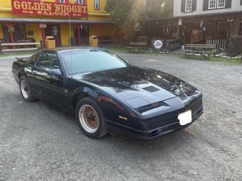  Salvage Pontiac Firebird
