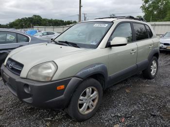  Salvage Hyundai TUCSON