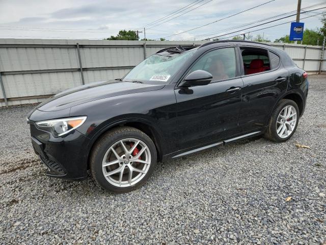  Salvage Alfa Romeo Stelvio