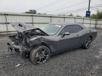  Salvage Dodge Challenger