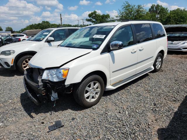 Salvage Chrysler Minivan