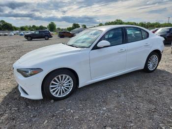  Salvage Alfa Romeo Giulia