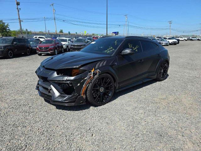  Salvage Lamborghini Urus