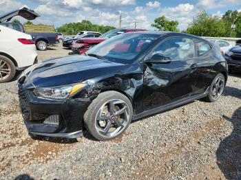  Salvage Hyundai VELOSTER