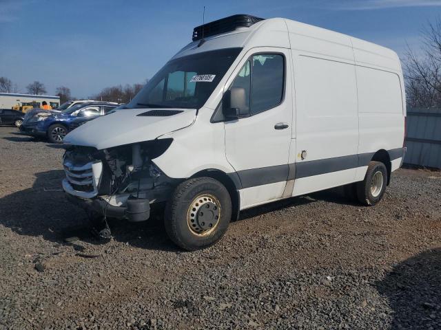  Salvage Freightliner Sprinter