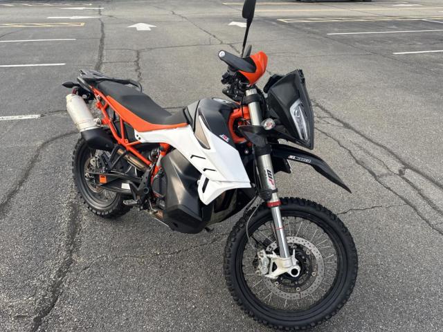  Salvage KTM 790 Advent