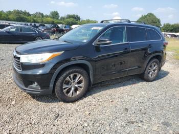  Salvage Toyota Highlander