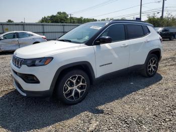  Salvage Jeep Compass
