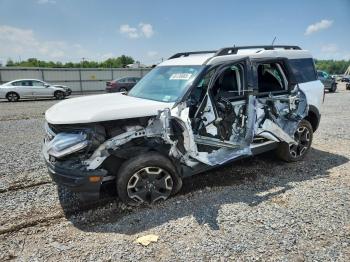  Salvage Ford Bronco