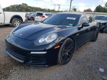  Salvage Porsche Panamera