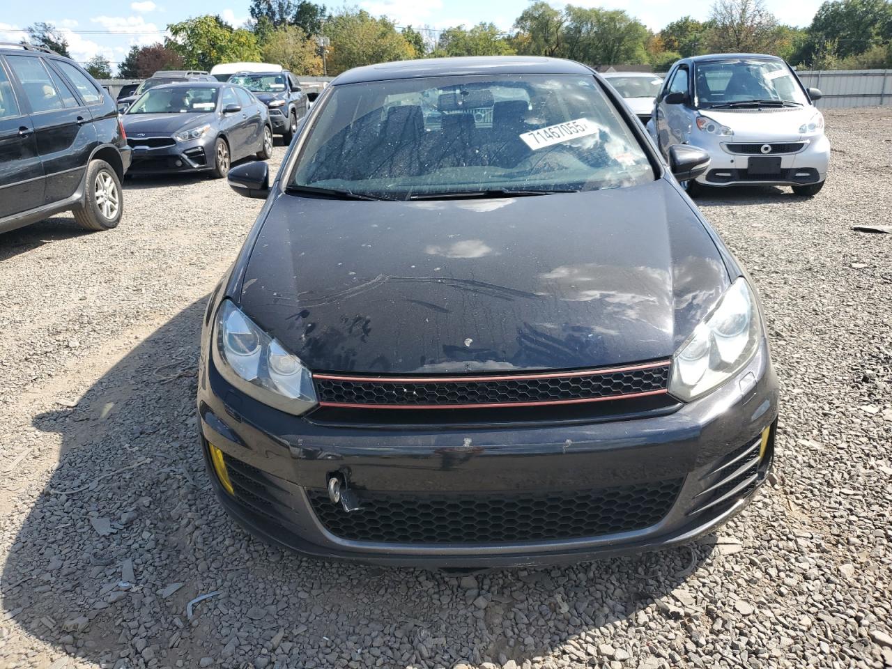 Volkswagen GTI Image 5