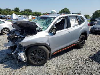  Salvage Subaru Forester
