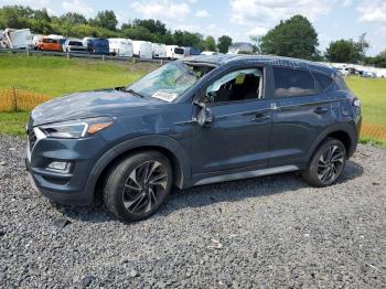  Salvage Hyundai TUCSON