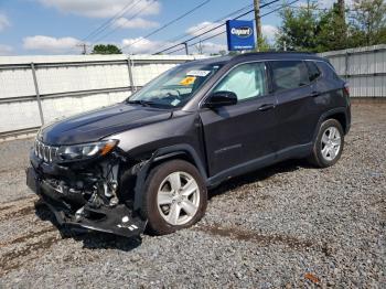  Salvage Jeep Compass